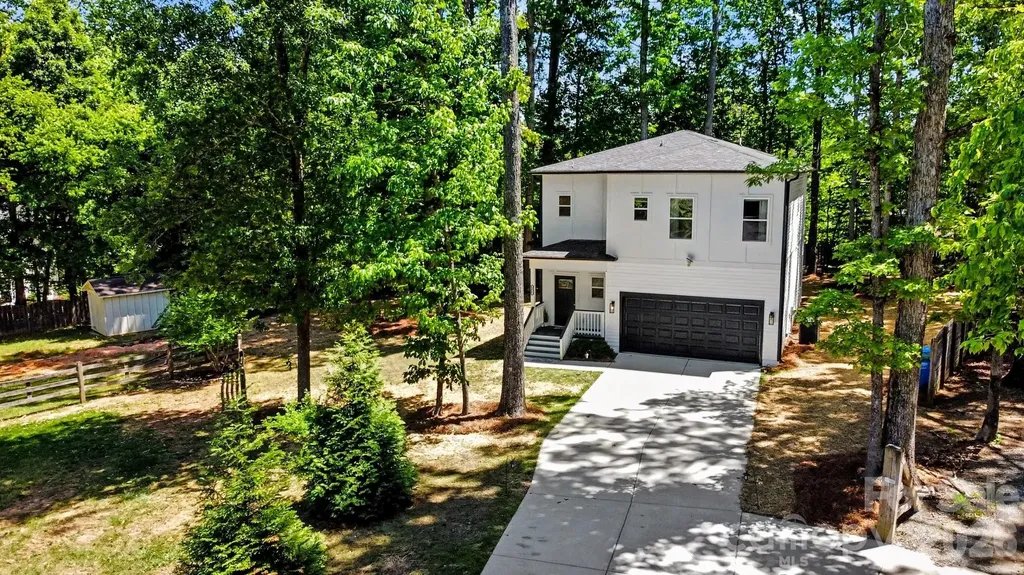 2415 Kimway Drive Matthews NC 28105