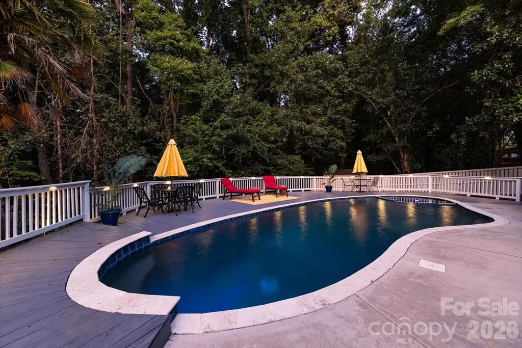 6601 Woodshed Circle Charlotte NC 28270