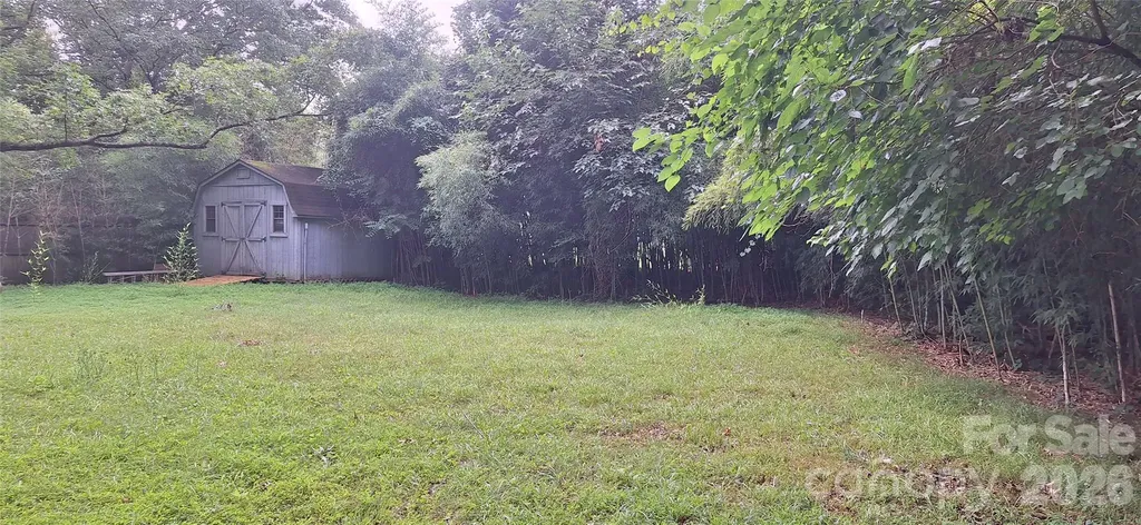8804 Royal Scot Lane Charlotte NC 28227