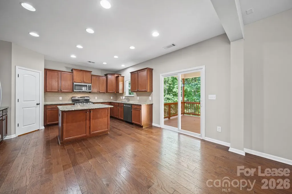 1912 Madeira Circle Waxhaw NC 28173