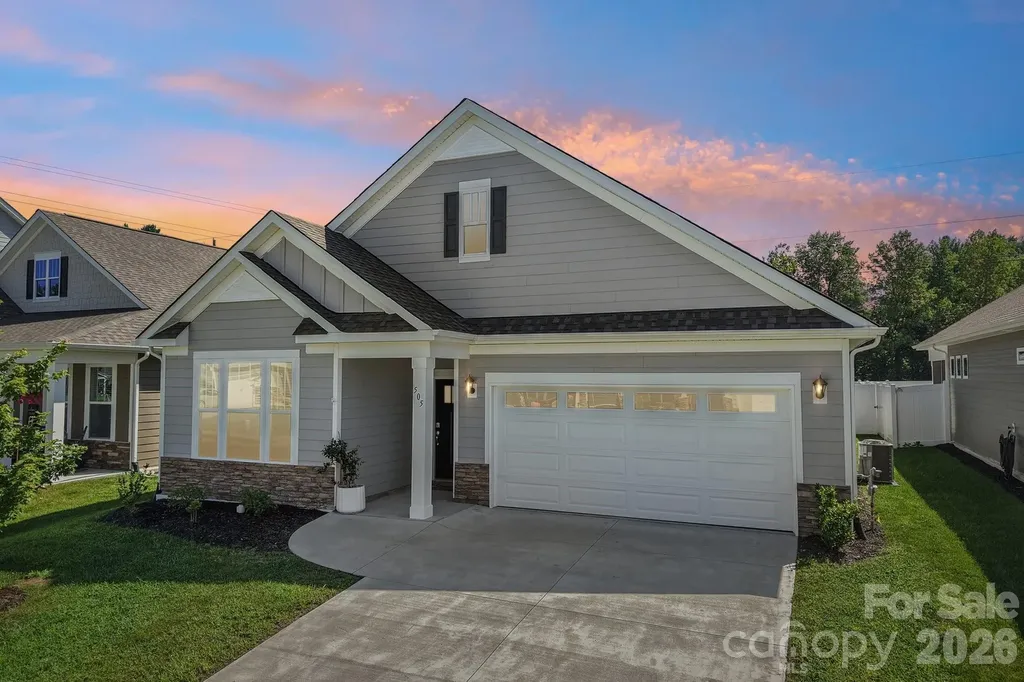 505 Fox Cove Road Hendersonville NC 28792