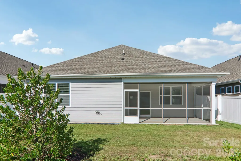 505 Fox Cove Road Hendersonville NC 28792