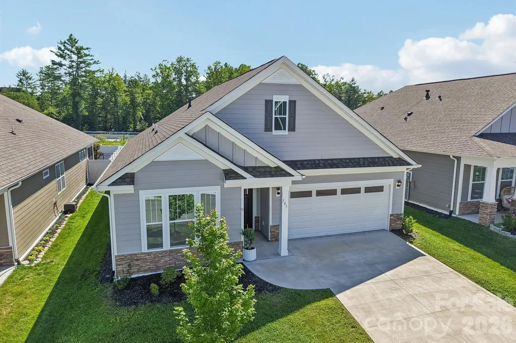 505 Fox Cove Road Hendersonville NC 28792