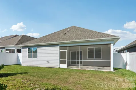 505 Fox Cove Road Hendersonville NC 28792