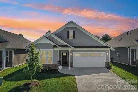 505 Fox Cove Road Hendersonville NC 28792