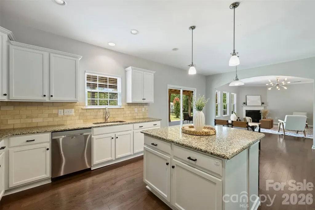 5011 Riverdale Drive Charlotte NC 28273