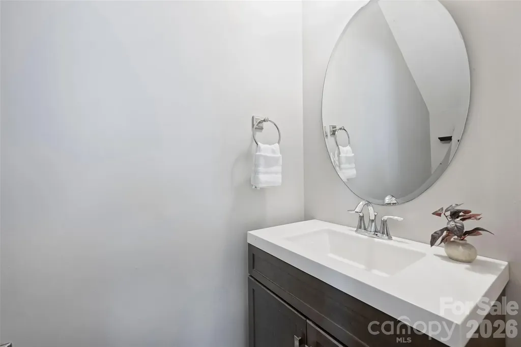 5011 Riverdale Drive Charlotte NC 28273