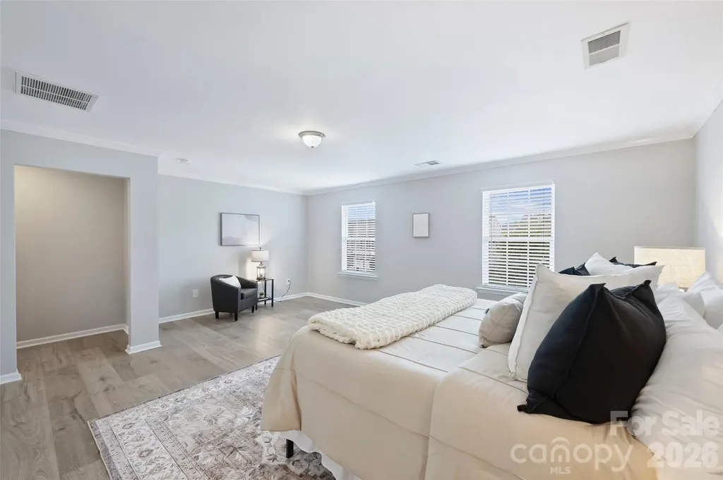 5011 Riverdale Drive Charlotte NC 28273