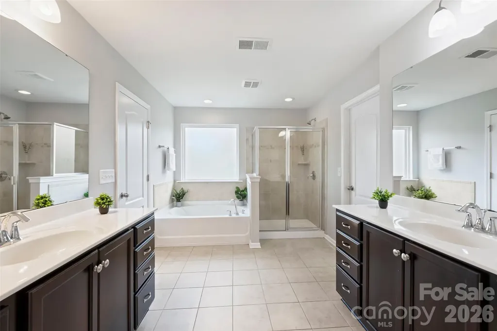 5011 Riverdale Drive Charlotte NC 28273