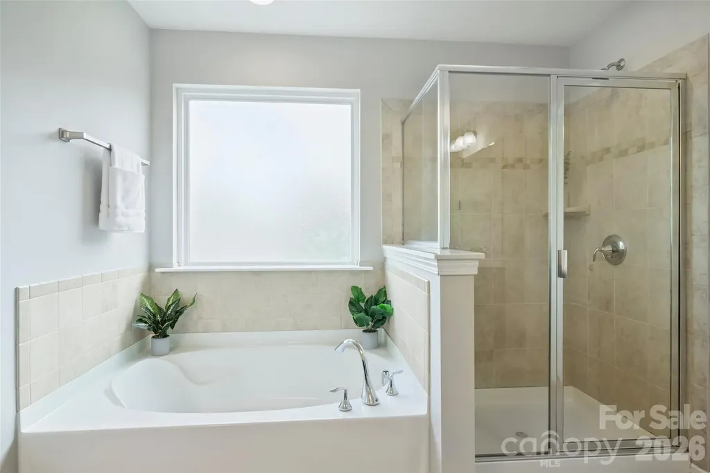 5011 Riverdale Drive Charlotte NC 28273