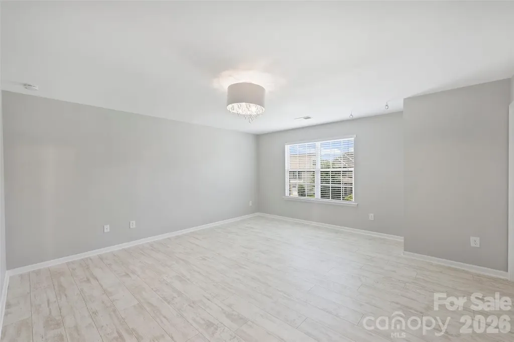 5011 Riverdale Drive Charlotte NC 28273