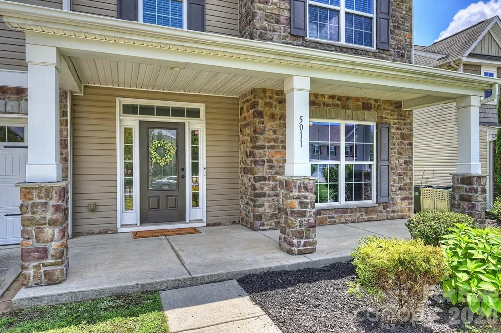 5011 Riverdale Drive Charlotte NC 28273