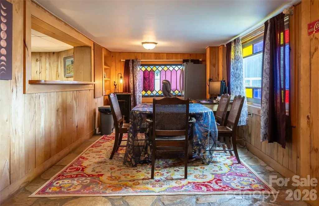 411 W Union Street Morganton NC 28655