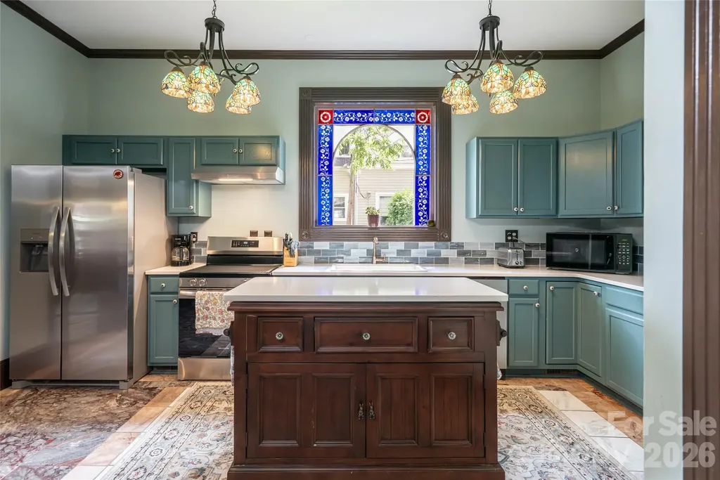 411 W Union Street Morganton NC 28655