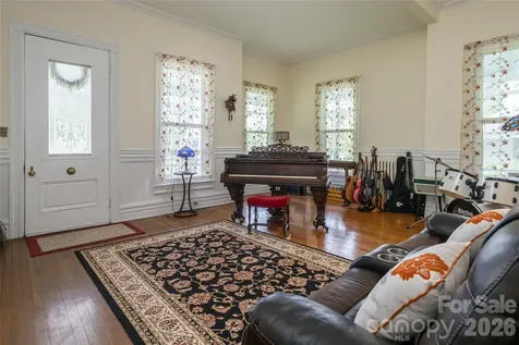 411 W Union Street Morganton NC 28655