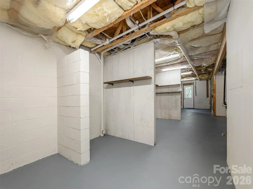 155 Crabapple Lane Asheville NC 28804
