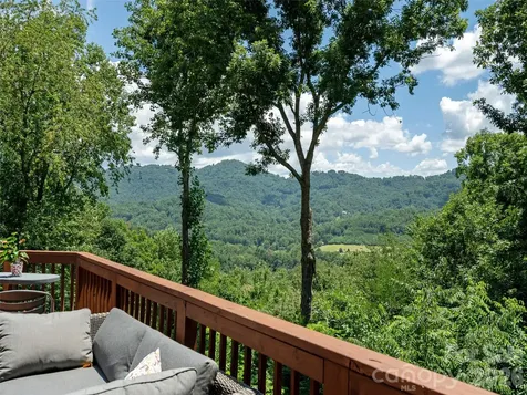 155 Crabapple Lane Asheville NC 28804
