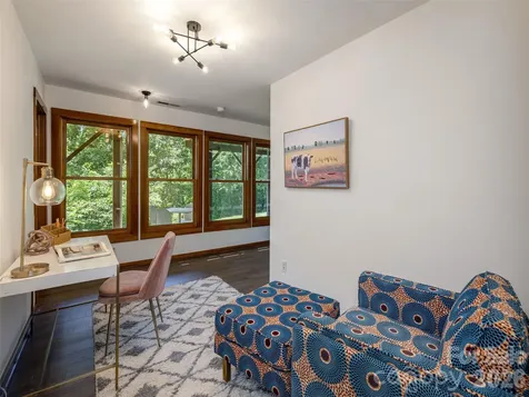 155 Crabapple Lane Asheville NC 28804