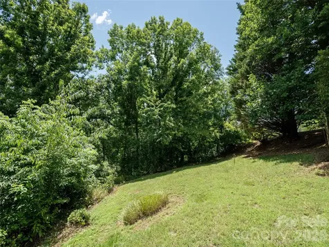 155 Crabapple Lane Asheville NC 28804
