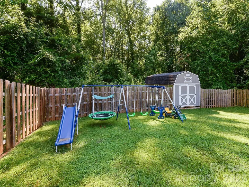 3102 Scotch Moss Court Charlotte NC 28269