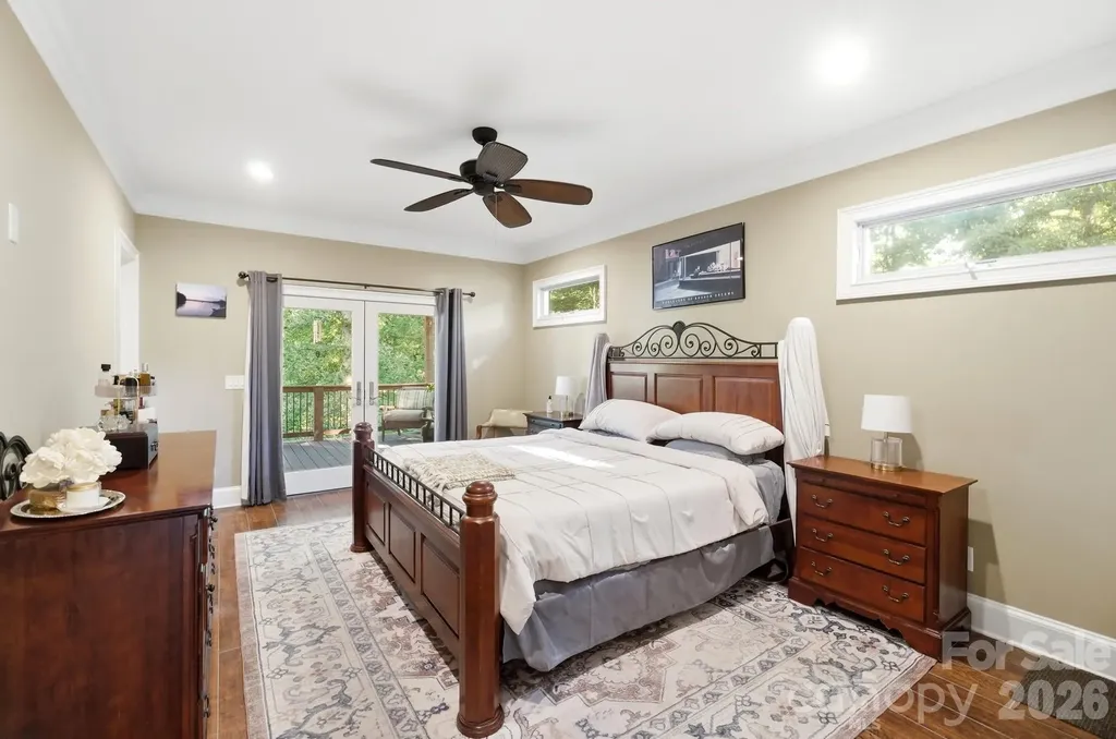 4739 Mountain Island Drive W Charlotte NC 28214