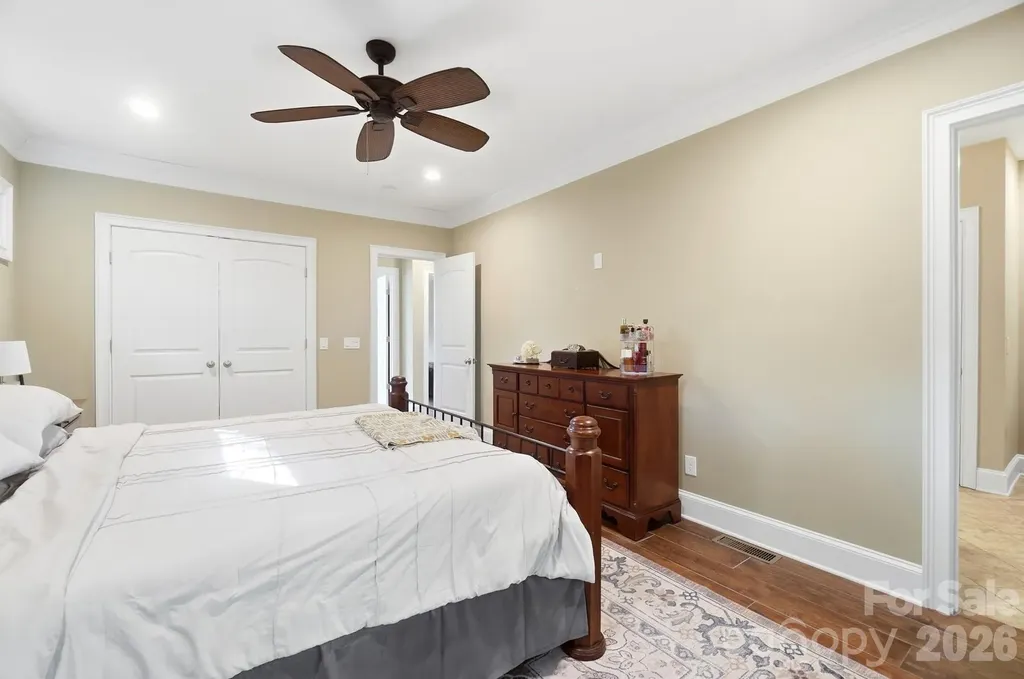 4739 Mountain Island Drive W Charlotte NC 28214