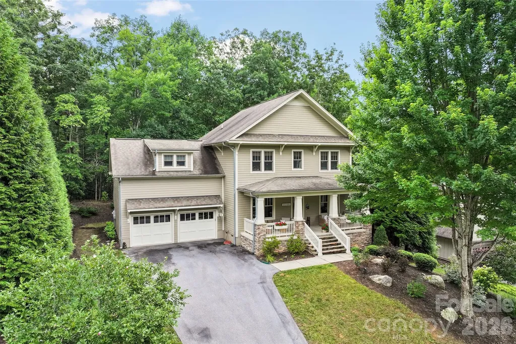 Fairview NC, 46 Slide Rock Way