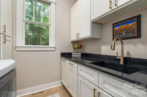 46 Slide Rock Way Fairview NC 28730
