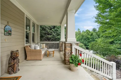 46 Slide Rock Way Fairview NC 28730