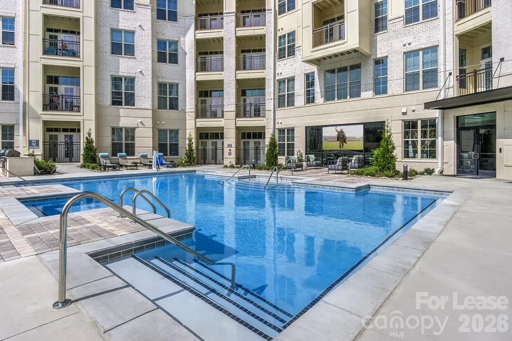 11936 N Community House Road Charlotte NC 28277