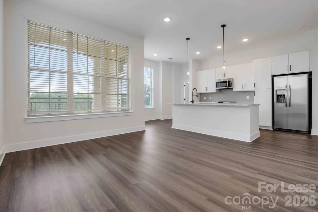 11936 N Community House Road Charlotte NC 28277