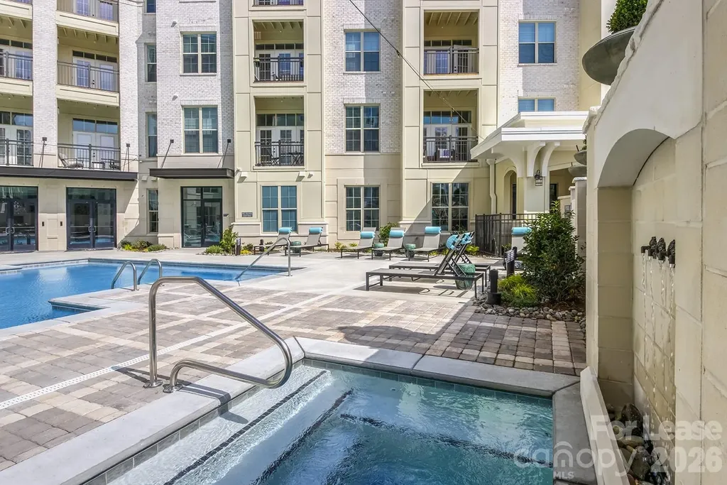 11936 N Community House Road Charlotte NC 28277