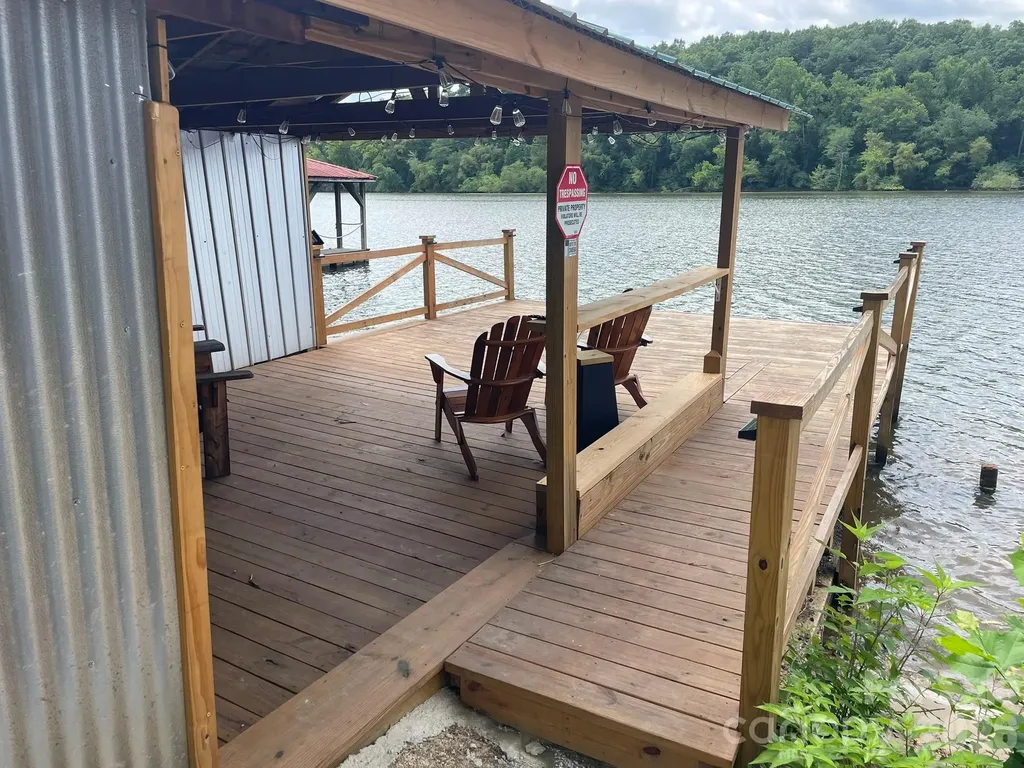 4852 Midway Sand Road Hickory NC 28601