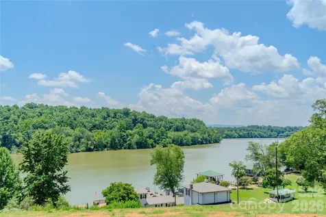 4852 Midway Sand Road Hickory NC 28601