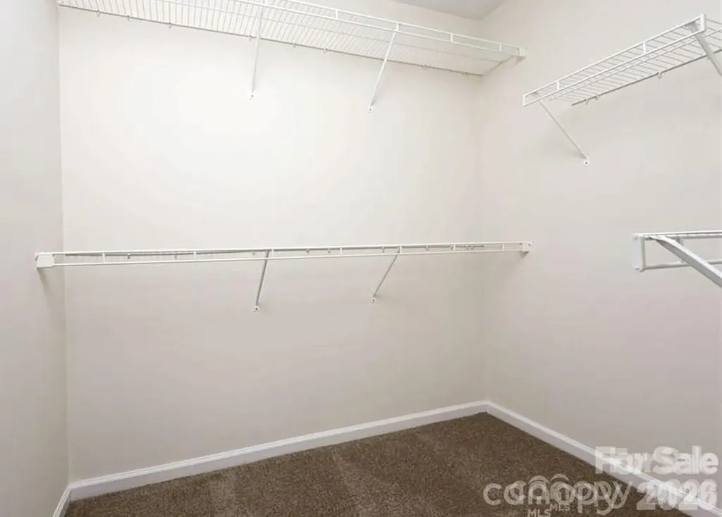 2536 Stradbrook Drive Charlotte NC 28210
