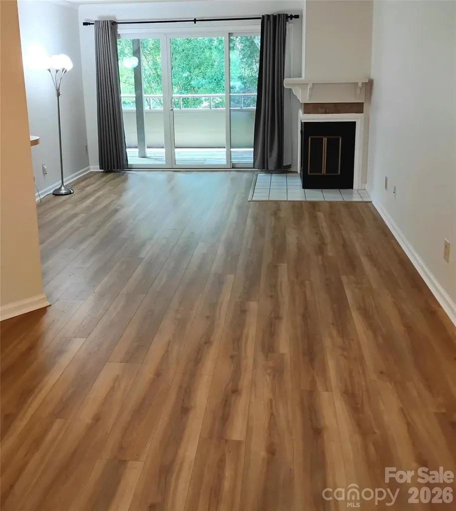 2536 Stradbrook Drive Charlotte NC 28210