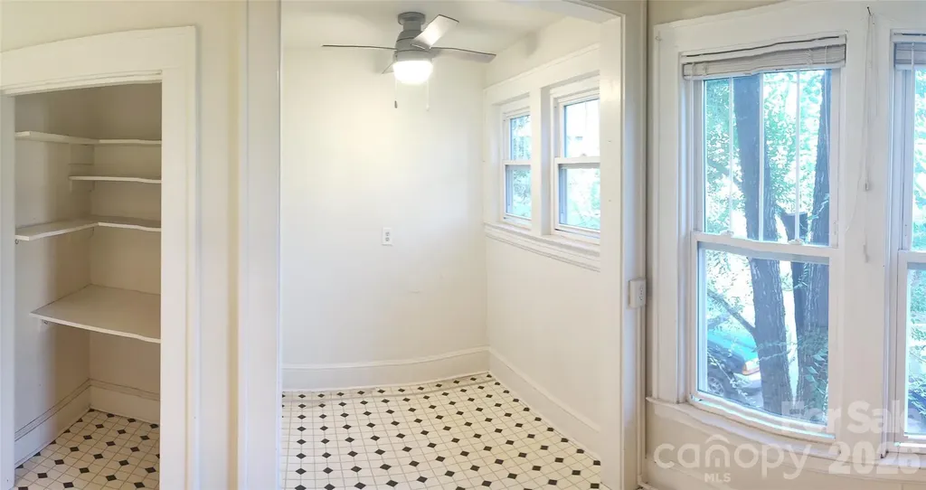 19 Saluda Street Asheville NC 28806