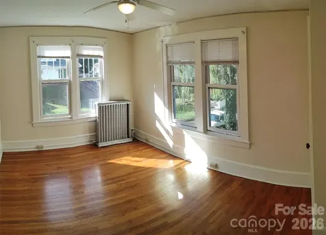19 Saluda Street Asheville NC 28806
