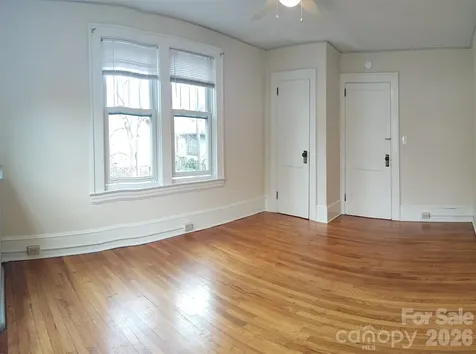 19 Saluda Street Asheville NC 28806
