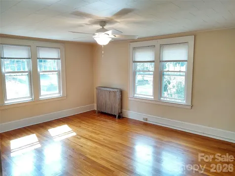 19 Saluda Street Asheville NC 28806