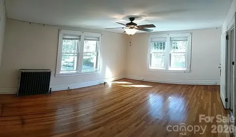 19 Saluda Street Asheville NC 28806