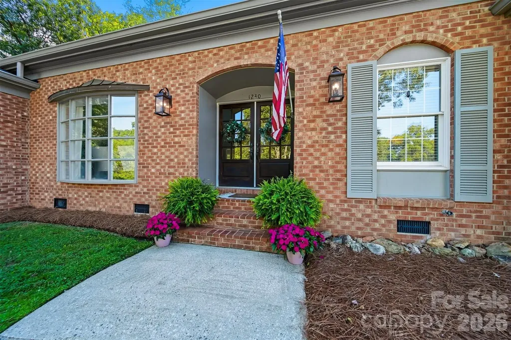 1240 10th Street Lane NW Hickory NC 28601