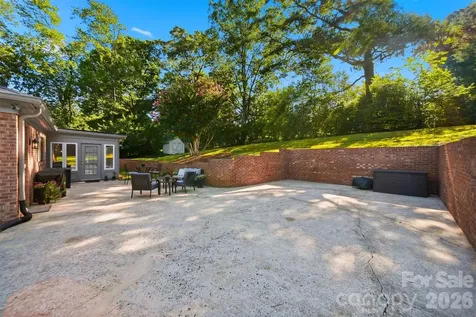 1240 10th Street Lane NW Hickory NC 28601