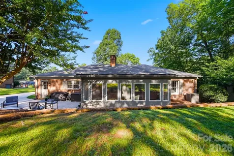 1240 10th Street Lane NW Hickory NC 28601