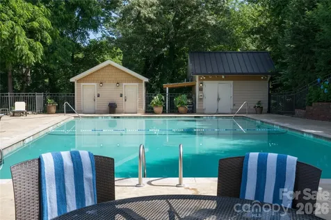325 Bowling Park Road Asheville NC 28803