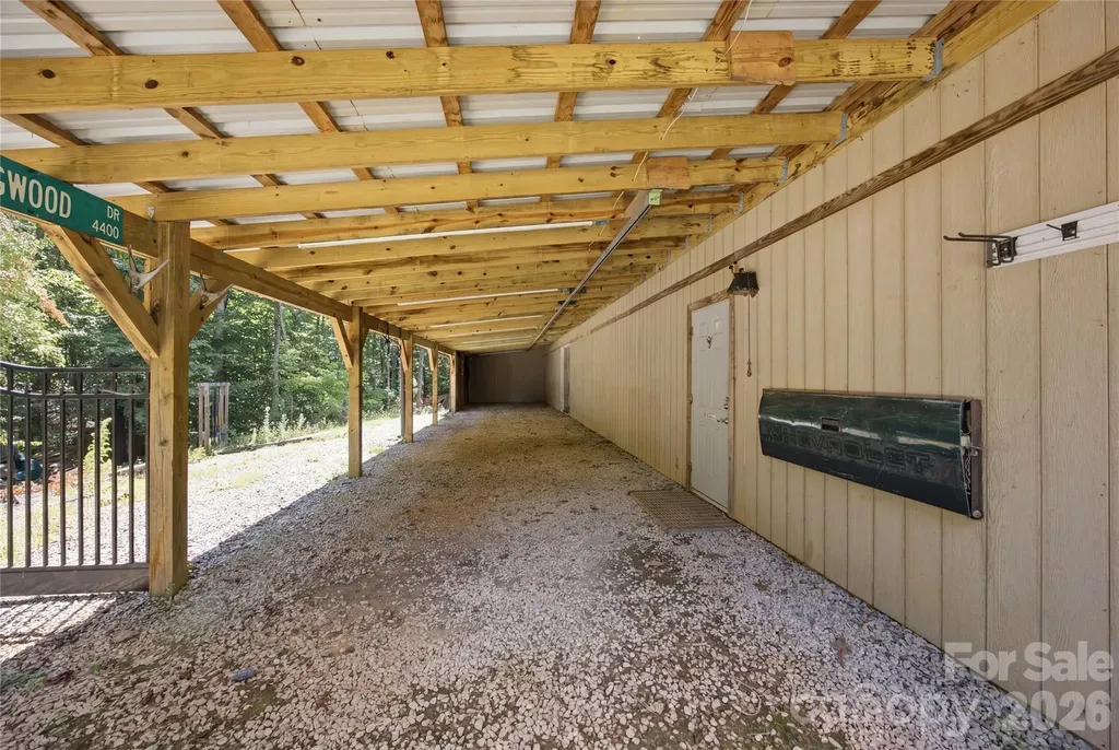5814 Lakeway Trail S Waxhaw NC 28173