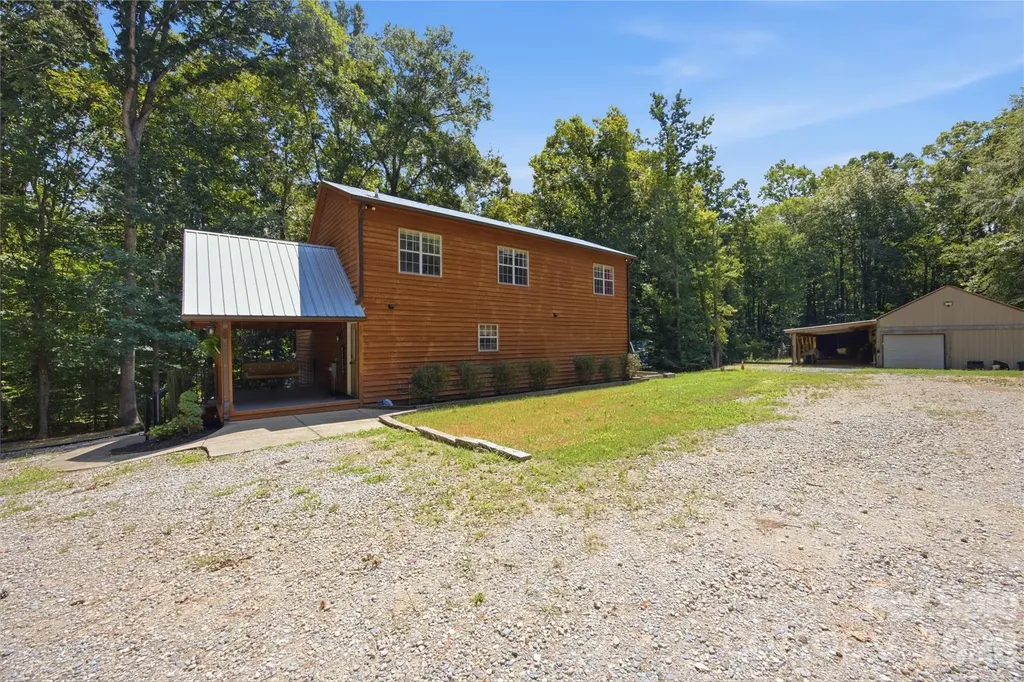 5814 Lakeway Trail S Waxhaw NC 28173