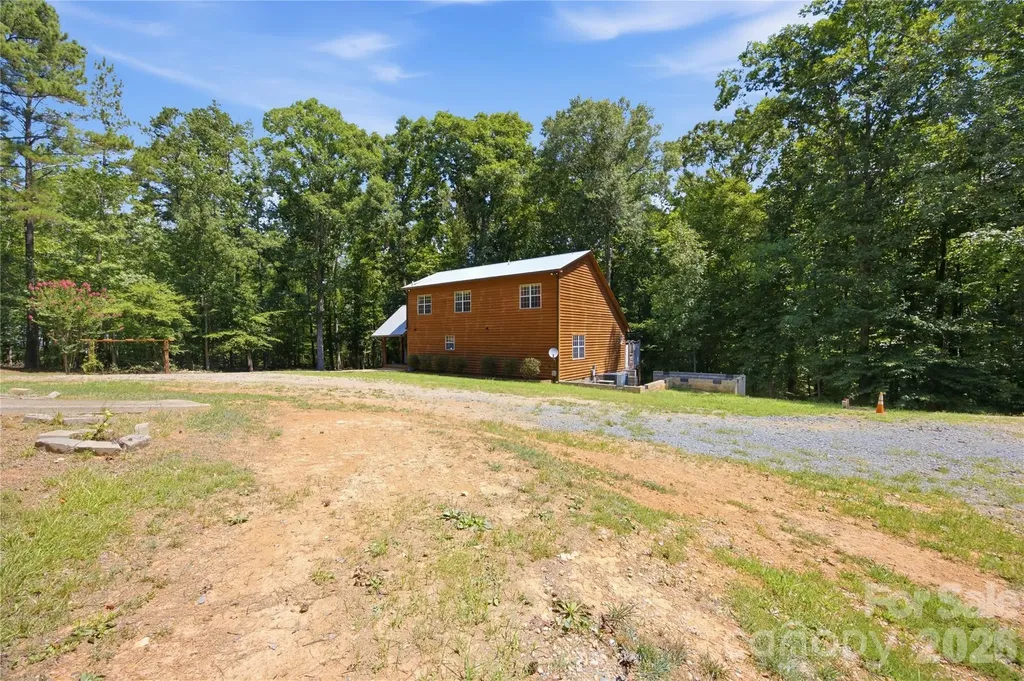 5814 Lakeway Trail S Waxhaw NC 28173