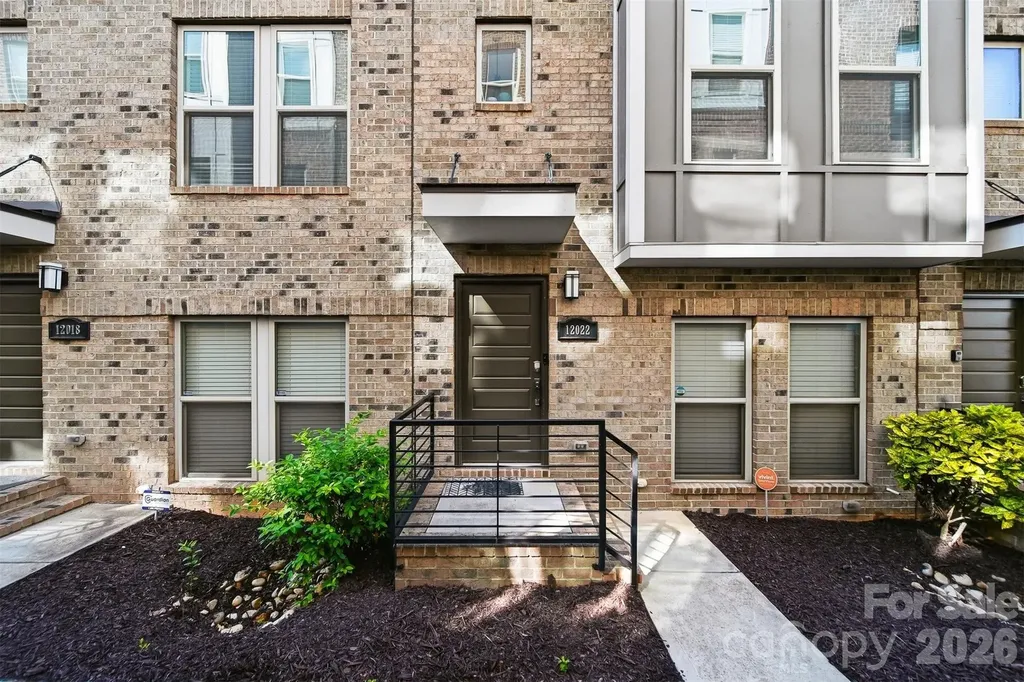 12022 Brooklyn Avenue Charlotte NC 28204