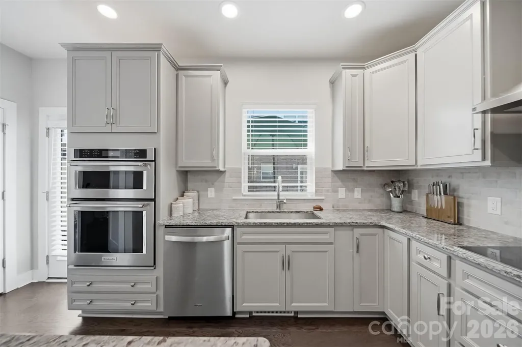 12022 Brooklyn Avenue Charlotte NC 28204